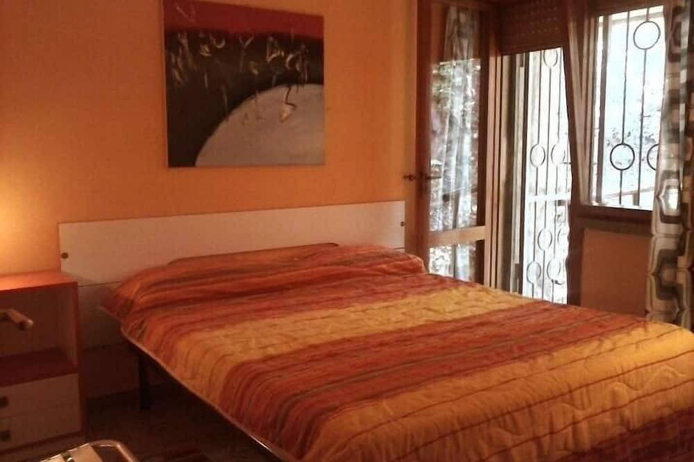 Panoramic villa by the sea - 8 beds. Air conditioning in Castiglione della Pescaia, Grosseto Province