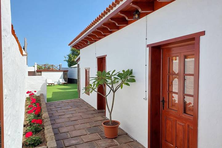 Casa rural para 2 personas, con balcón y jardín - 1