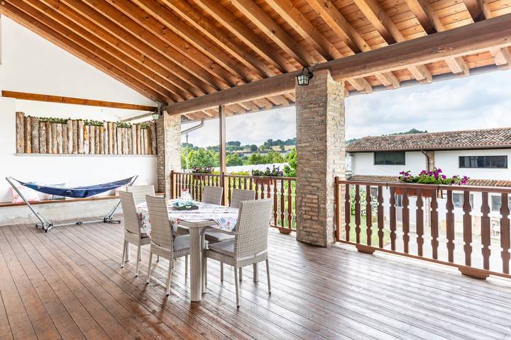 Ganze Wohnung, Ferienwohnung "Cascina Raperonzolo" mit privater Terrasse, Klimaanlage und Wlan in Lonato del Garda, Brescia Provinz