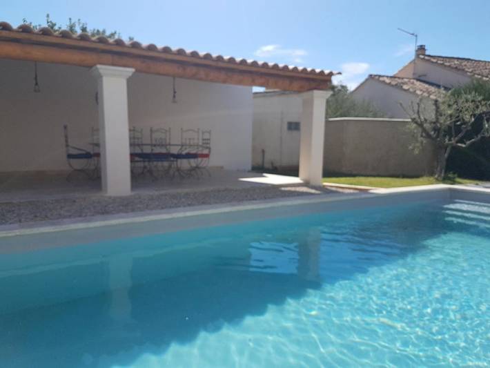Location de vacances pour 8 personnes, avec jardin ainsi que piscine et vue à Beaumes-de-Venise - 4