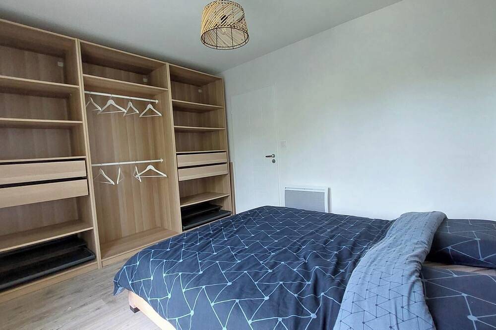 \"L'Echappée Manora-Chênes\" Ardèche pool house in Saint-Alban-Auriolles, Ardèche