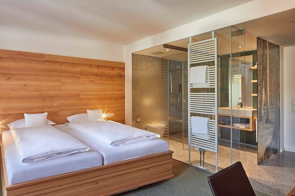 Ganze Wohnung, Doppelzimmer Komfort, 27 qm, max. 2 Personen in Elzach, Südschwarzwald
