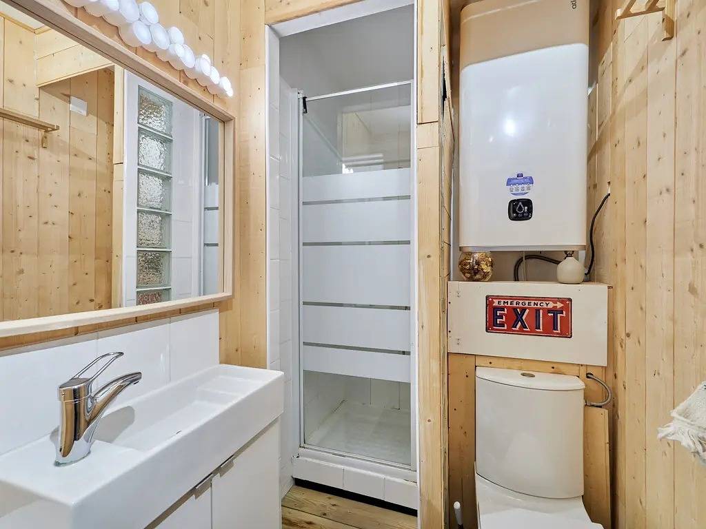 Appartement entier, Le Nid de Juno Beach - Vue mer, plage à 300m in Courseulles-sur-Mer, Région de Caen