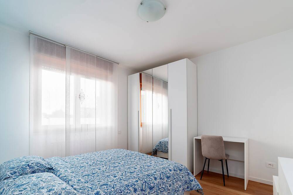 Apartamento entero, The Right House, Modern and Spacious Three-room Apartment Near Policlinico Monza in Monza, Brianza