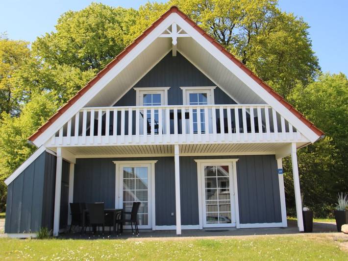 Ferienhaus für 8 Personen, mit Sauna und Terrasse, mit Haustier