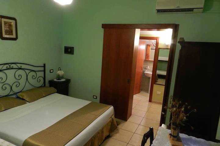 Macchia Salentina studio apartment 2/3 places in residence with swimming pool 2 km from the sea in Taviano, Golf von Tarent