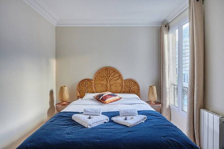 Entire apartment, New Apartment Puteaux/La Défense in Puteaux, Hauts-de-Seine