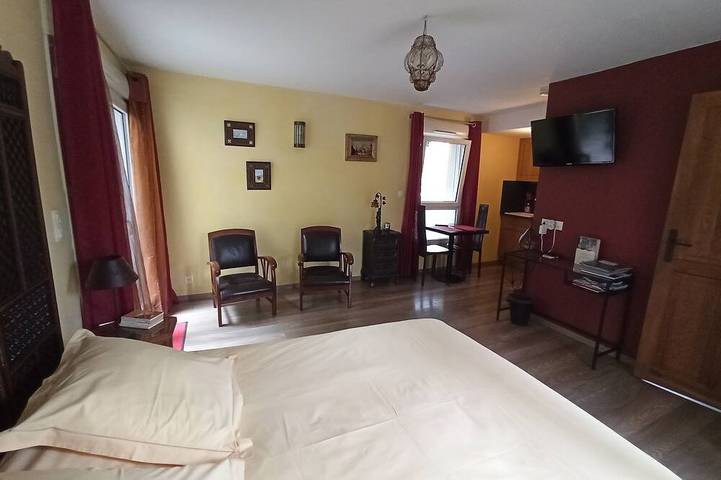 Location de vacances pour 2 personnes, avec terrasse et jacuzzi à Nantes