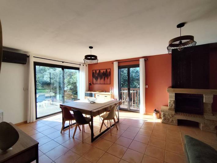 Location de vacances pour 6 personnes, avec terrasse ainsi que jardin et vue à Los Masos - 3