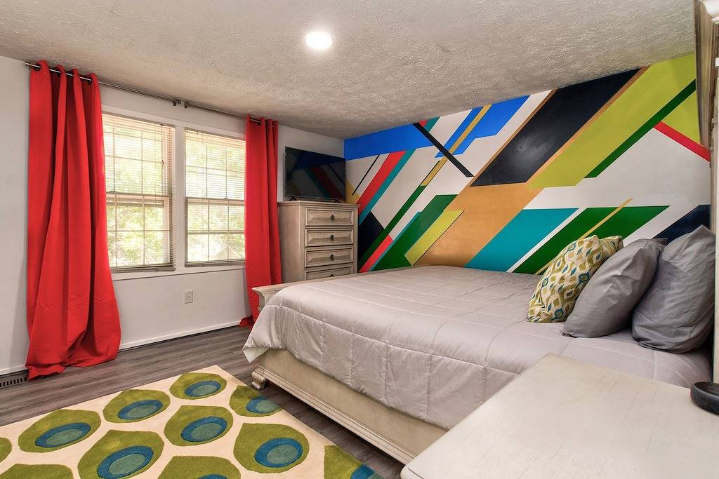 Modern Creative Home Nestled Minutes From Dc in Arlington (VA), Arlington County