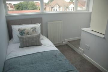 Apartment for 6 People in Coventry, Heart of England, Photo 4