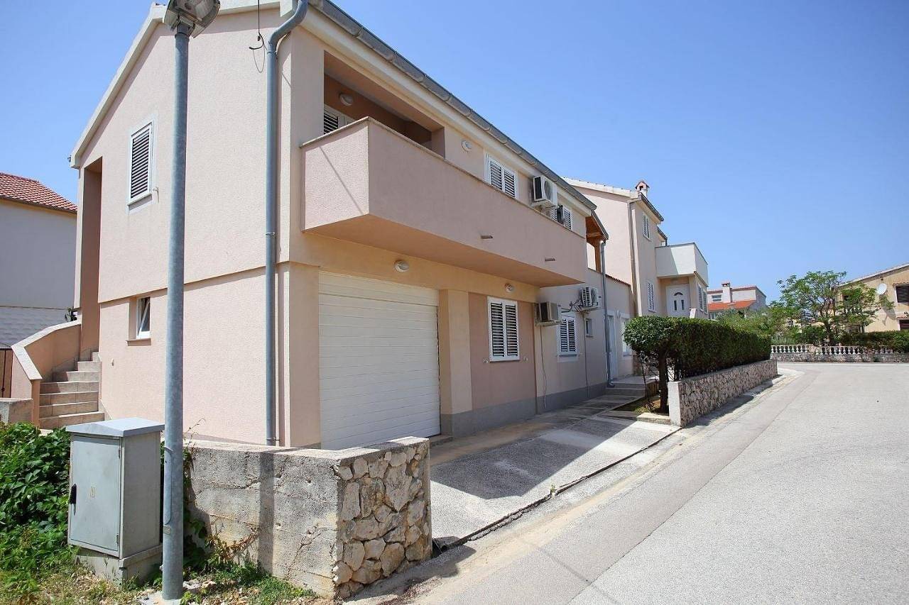 Ganze Wohnung, Studio Appartement mit Balkon Nin, Zadar As-24385-a in Nin, Zadar