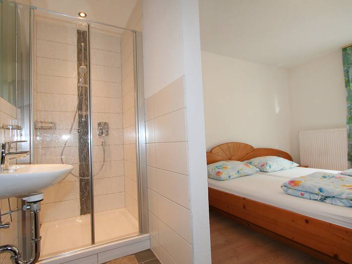 Ferienwohnung für 4 Personen, mit Balkon und Garten in See - 4