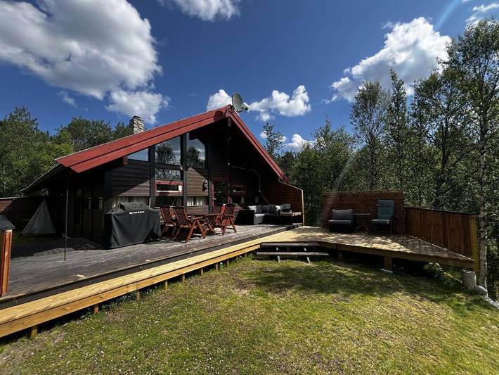 Dom dla 10 osób, z widok i ogród w Hol