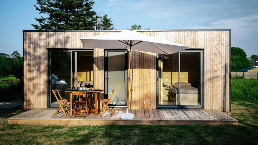 Location de vacances pour 3 personnes, avec terrasse et jardin à Sains