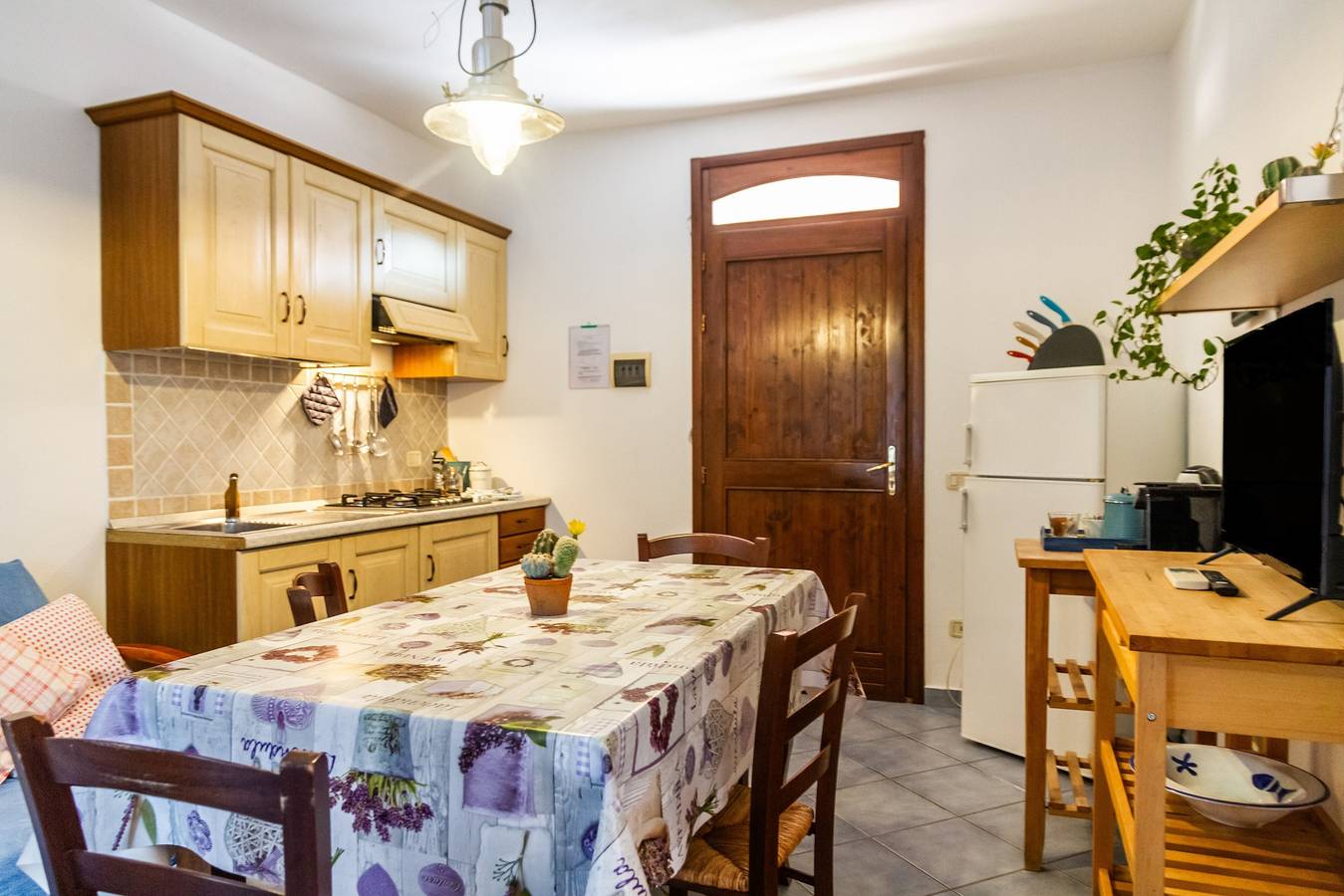 Ganze Wohnung, Ferienwohnung 'Calasole' mit Gemeinschaftspool, Wi-Fi und Klimaanlage in Grosseto, Parco Naturale della Maremma