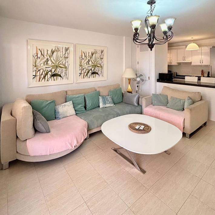 Holiday rental for 4 people, with balcony and pool in Los Cristianos