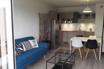 Gîte pour 4 personnes, avec terrasse à Angresse
