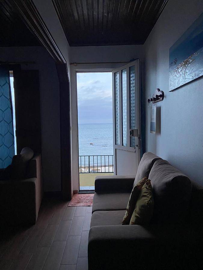 Val's Place in Praia da Vitória, Terceira