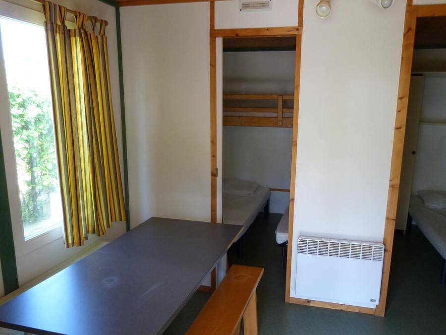 Camping Flower La Pibola - Chalet 5 personen - Chalet Figuier Standard 20m² - 2 Zimmer + Überdachte Terrasse - 5 pers. in Camon, Ariège