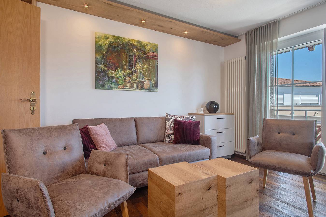 Ganze Wohnung, Ferienwohnung 'Wohnung Elstar' mit Gemeinschaftsterrasse, Gemeinschaftsgarten und Wlan in Immenstaad, Immenstaad am Bodensee