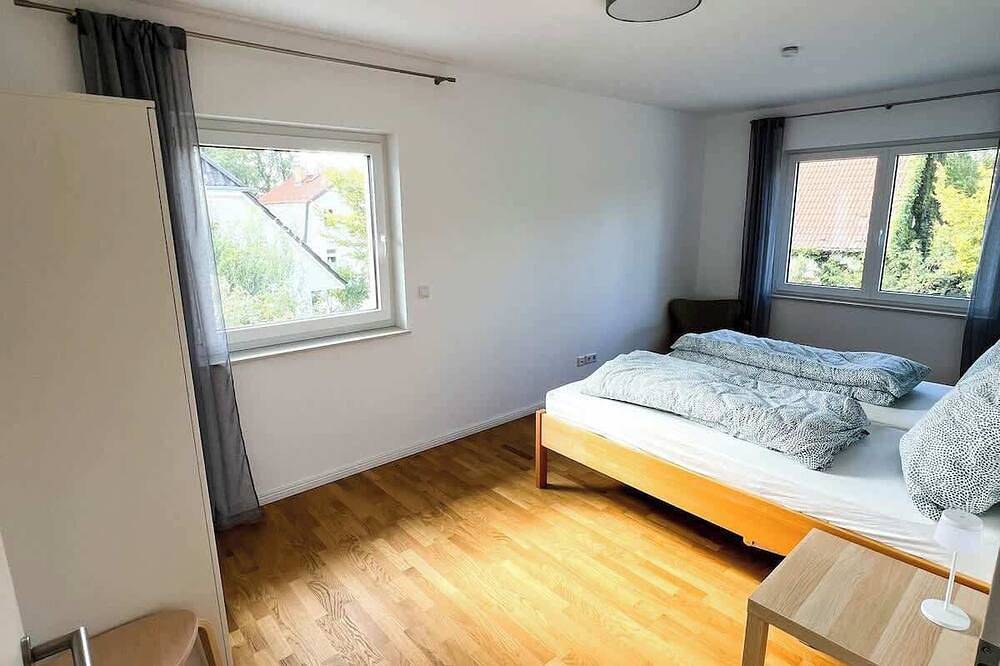 Ganze Wohnung, Buschwiesen Ausguck Z in Teltow, Mittelmark