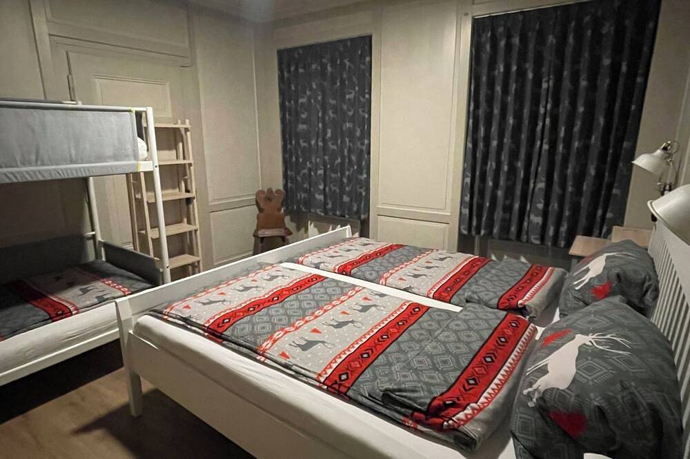 Ganze Wohnung, Plaz 117, (Ftan). in Ftan, Unterengadin