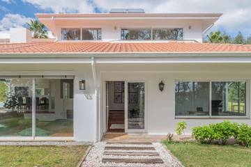 Villa for 8 People in Gondomar, Valbom and Jovim, Northern Portugal, Photo 3