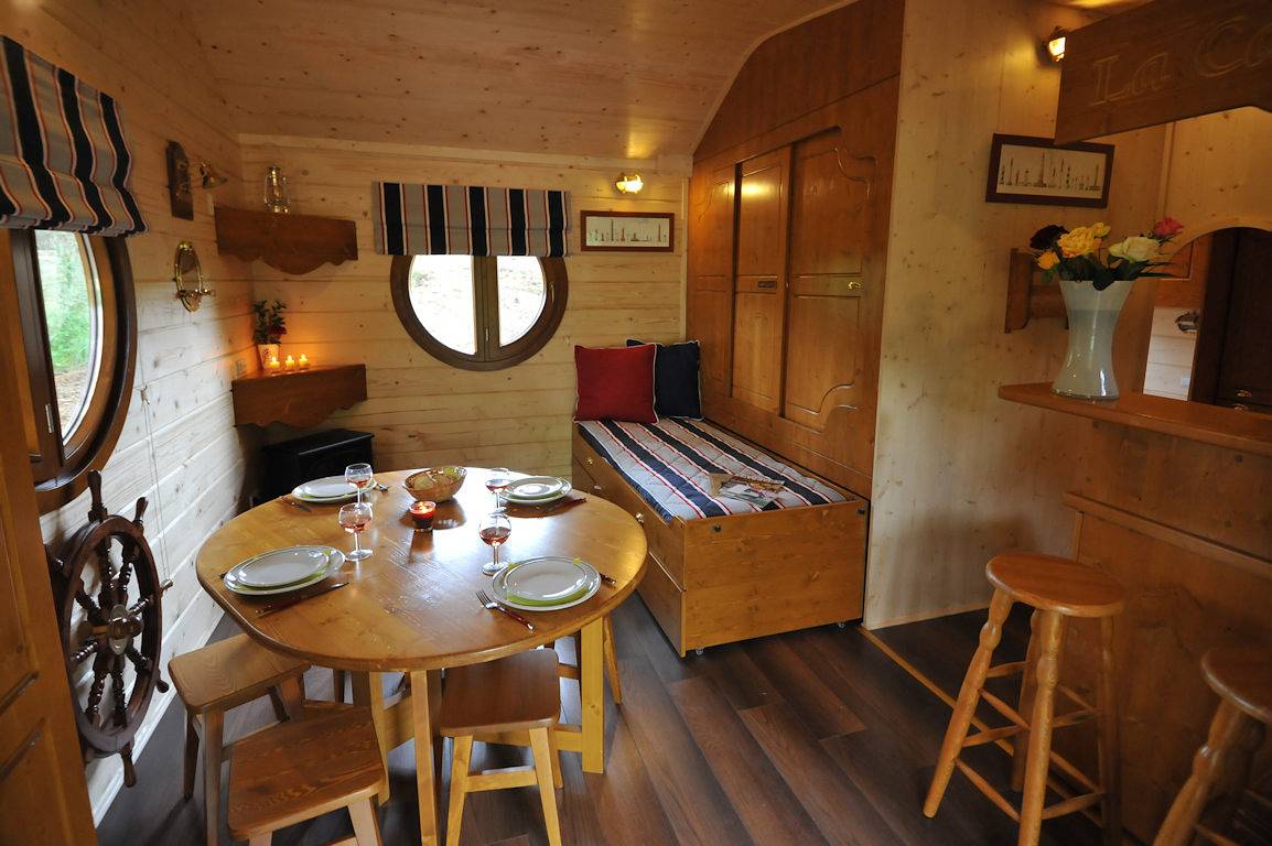 La cabane de Sam - la Petite Sapinière in Voussac, Allier