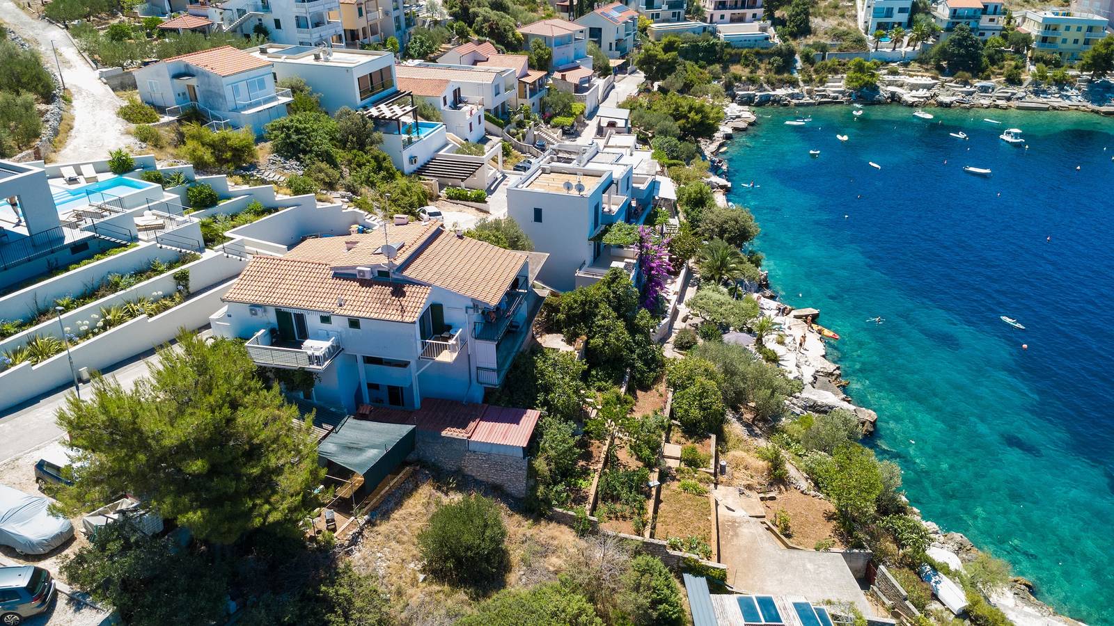 Ganze Wohnung, 1-Zimmer-Ferienwohnung am Strand Razanj, Rogoznica A-24569-b in Razanj, Šibenik-Knin