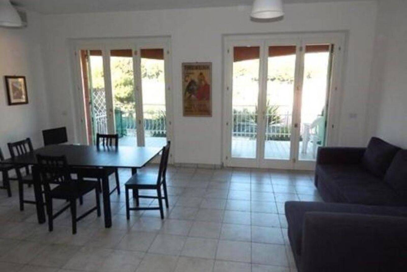 Apartamento entero, S008 - Sirolo, new three-room apartment with terrace  in Sirolo, Riviera del Conero