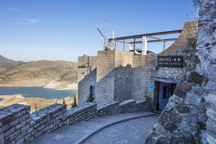 Hôtel pour 3 personnes, avec vue sur le lac et vue à Zahara de la Sierra - 4