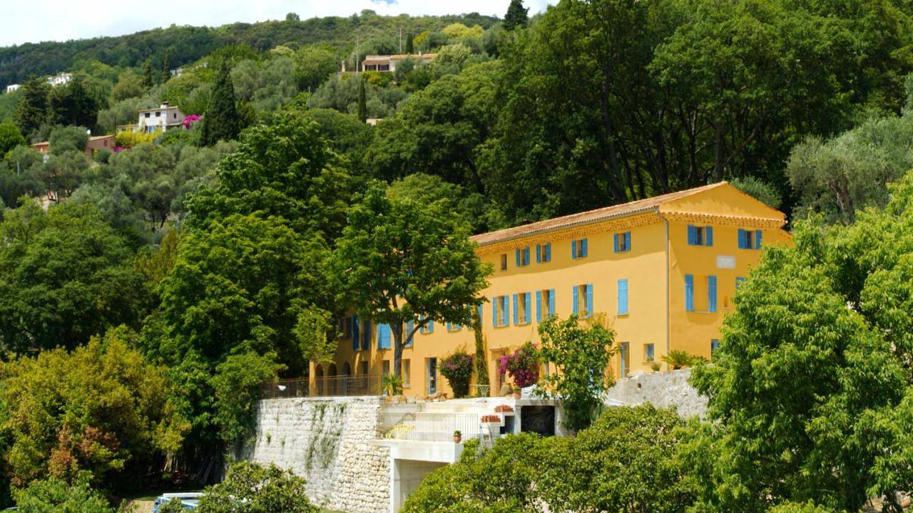 Domaine de la Cascade Parfumée in Grasse, Côte méditerranéenne (France)