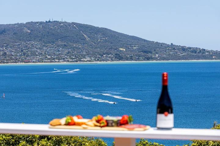 Holiday home for 6 people, with terrace in Mornington Peninsula