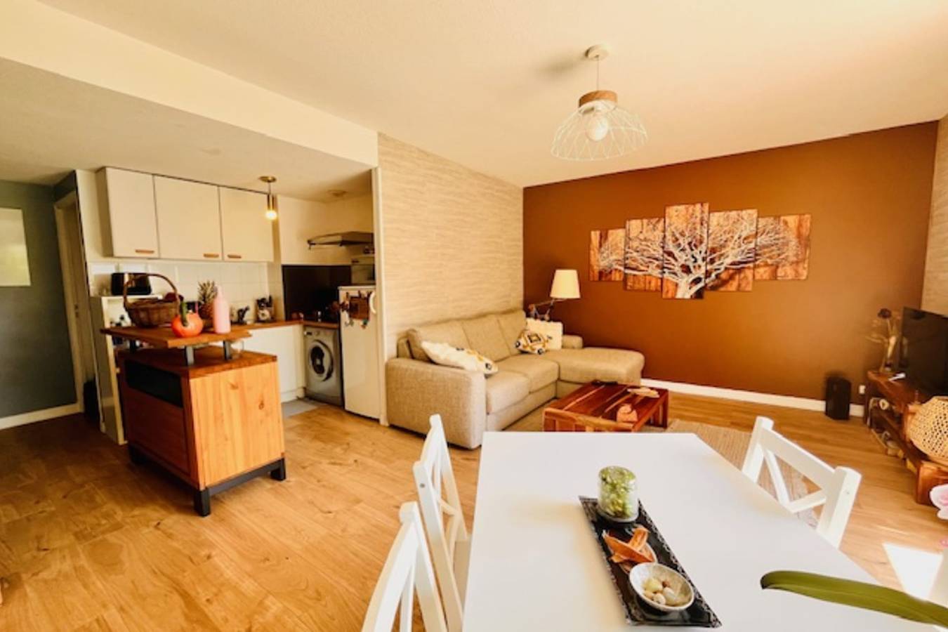 Apartamento inteiro, Apartment with terrace and pool in La Rochelle, La Rochelle (Região)