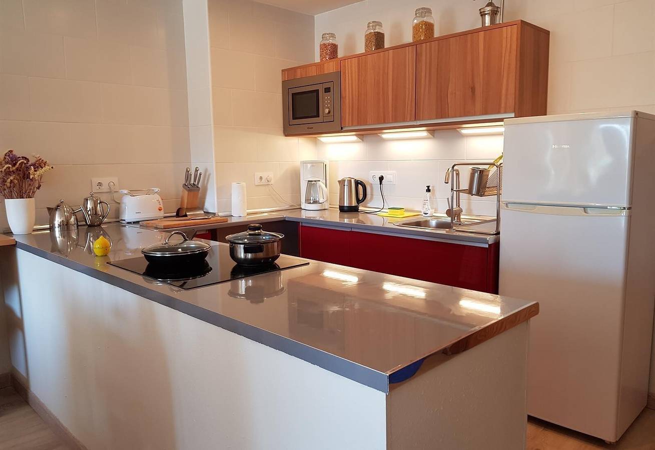 Ganze Wohnung, Ferienwohnung "Toscamar - Moraira Centre" mit Bergblick, Pool, Balkon & Wlan in Teulada (Spanien), Costa Blanca