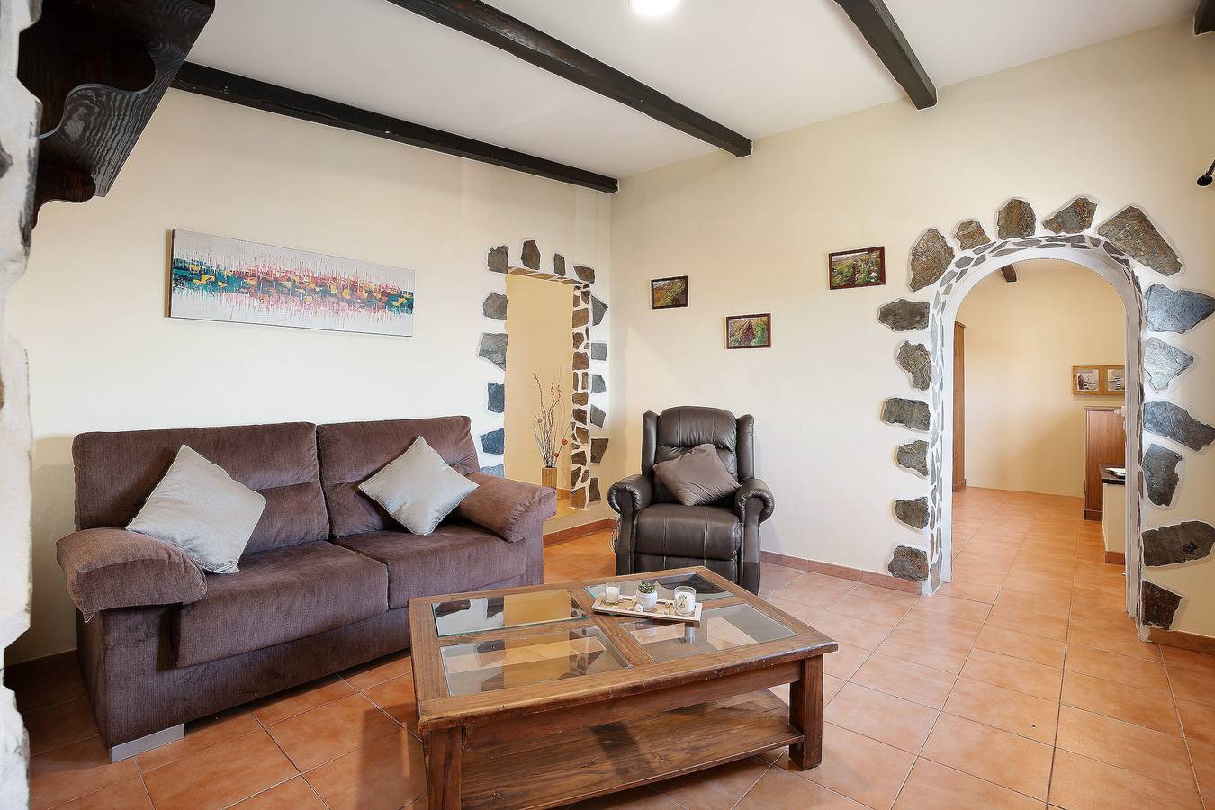 Casa de vacaciones 'Casa Andrea' con vistas al mar, terraza privada y Wi-Fi in Las Higueras, Tacoronte