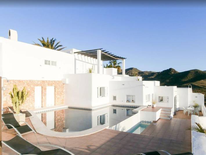 Casa Casa el Olivo with Sea View, Pool & Wi-Fi in Las Negras, Níjar
