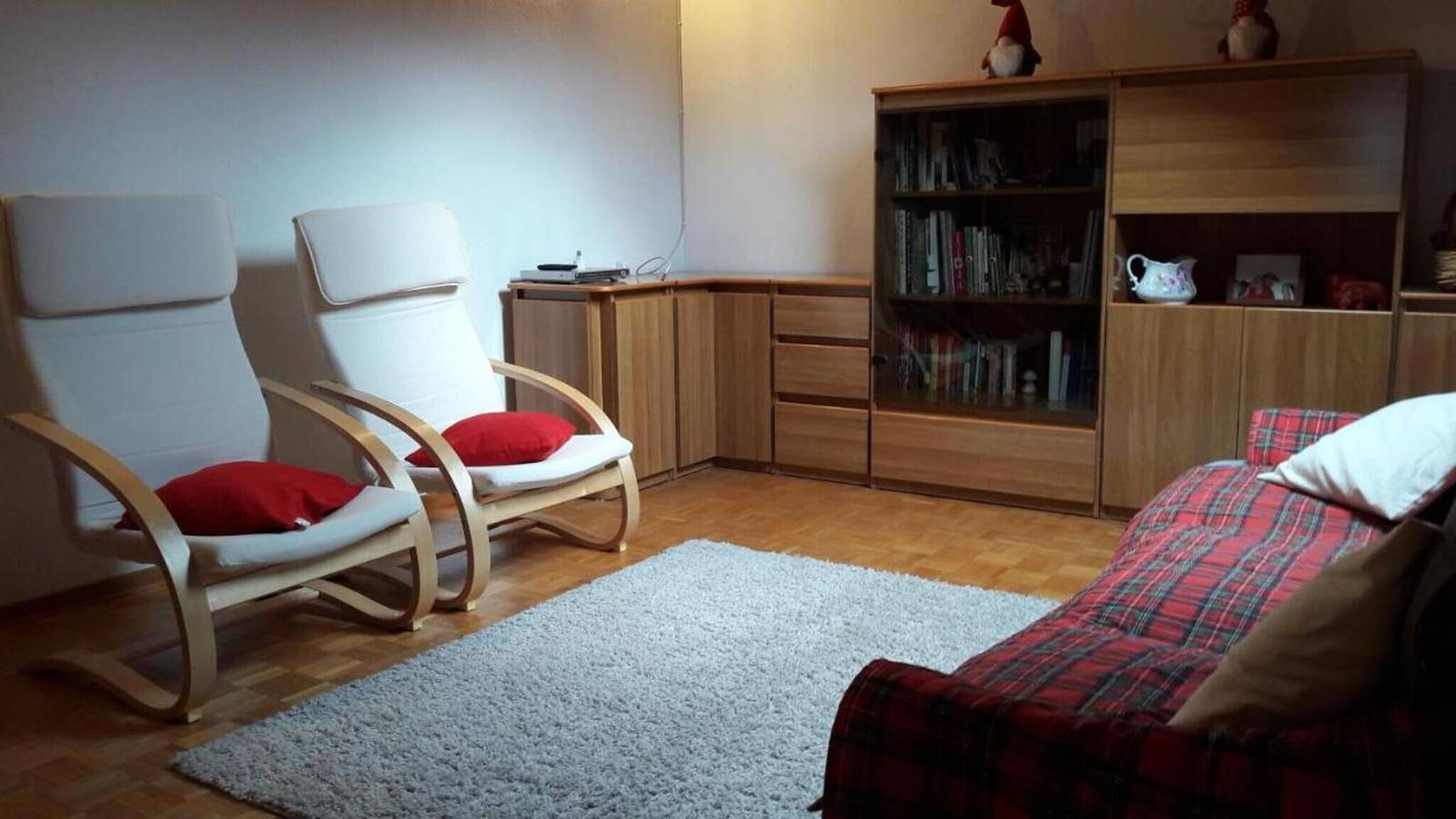 Appartamento intero, Appartamento 'Mansarda Le Chateau' con vista sulle montagne, giardino in comune e Wi-Fi in Aymavilles, Comune di Aymavilles