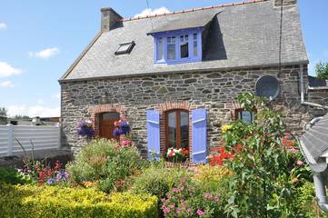 Gîte pour 4 personnes, avec jardin et terrasse à Minihy-Tréguier