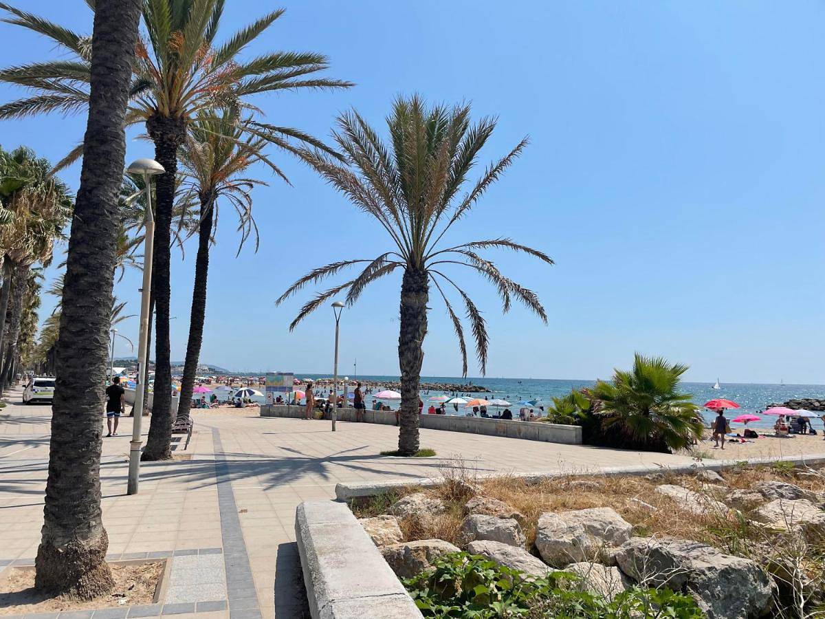 Apartamento inteiro, Apartment - Ground Floor in Platja d'Ibersol (Vilanova i la Geltrú), Vilanova i la Geltrú
