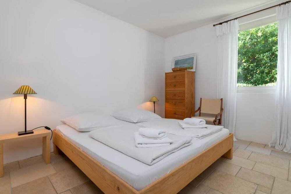 Geheel appartement, Traumhaftes Apartment mit großer Terrasse in Raša, Oostkust Istrië