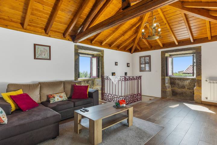 Ferienhaus 'Casa das Regadas - Ponte de Lima' mit Bergblick, WLAN und Klimaanlage in Calheiros, Viana do Castelo Distrikt