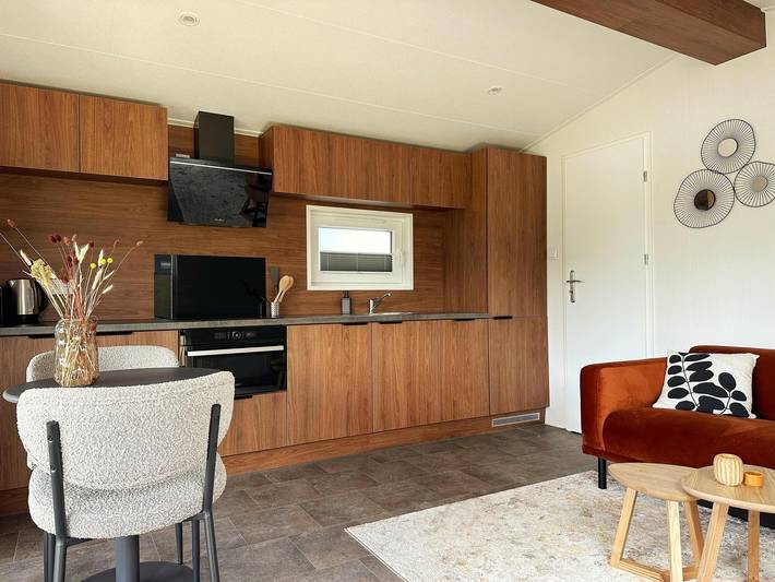 Chalet für 2 Personen, mit Seeblick und Garten sowie Balkon in Nordholland - 4