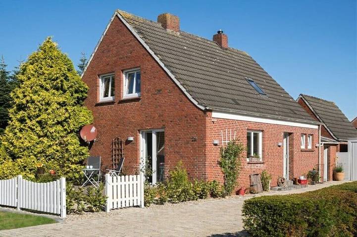 Bauernhof für 6 Personen, mit Terrasse in Dornum (Stadt)