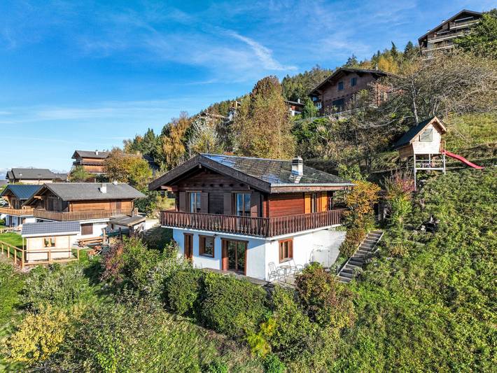 Vakantiehuis voor 6 personen, with Balkon and Terras as well as Tuin in Veysonnaz