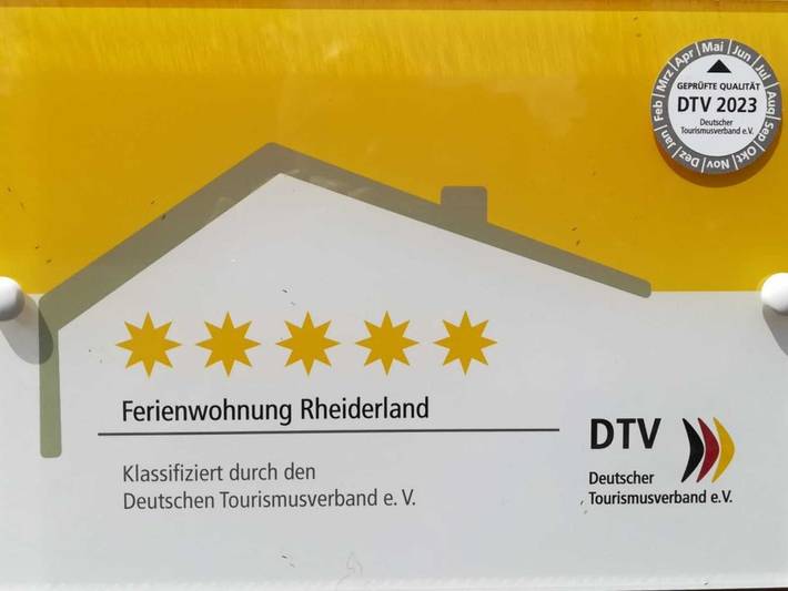 Ferienwohnung für 3 Personen, mit Garten und Terrasse sowie Ausblick und Sauna in Bunde - 2