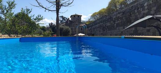 Chambre d’hôte pour 4 personnes, avec piscine ainsi que vue et jardin, animaux acceptés dans le Lot-et-Garonne