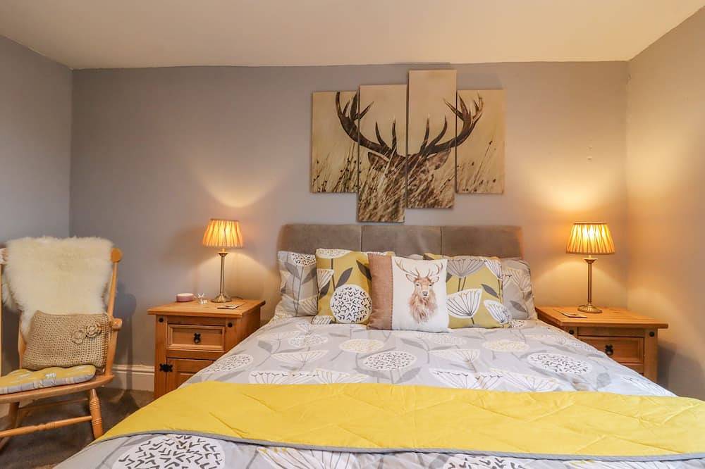 Ramblers Retreat, pet friendly, with hot tub in Settle in Settle, Forest of Bowland