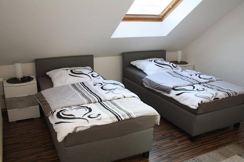 Ganze Wohnung, Fewo Ferienwohnung Kempf Mandelbachtal Saarland in Mandelbachtal, Saarpfalz-Kreis